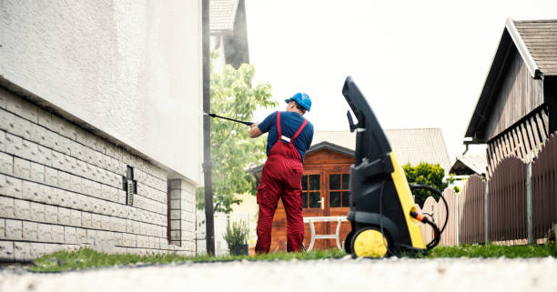 Best Sidewalk and Walkway Cleaning  in Huntington Beach, CA